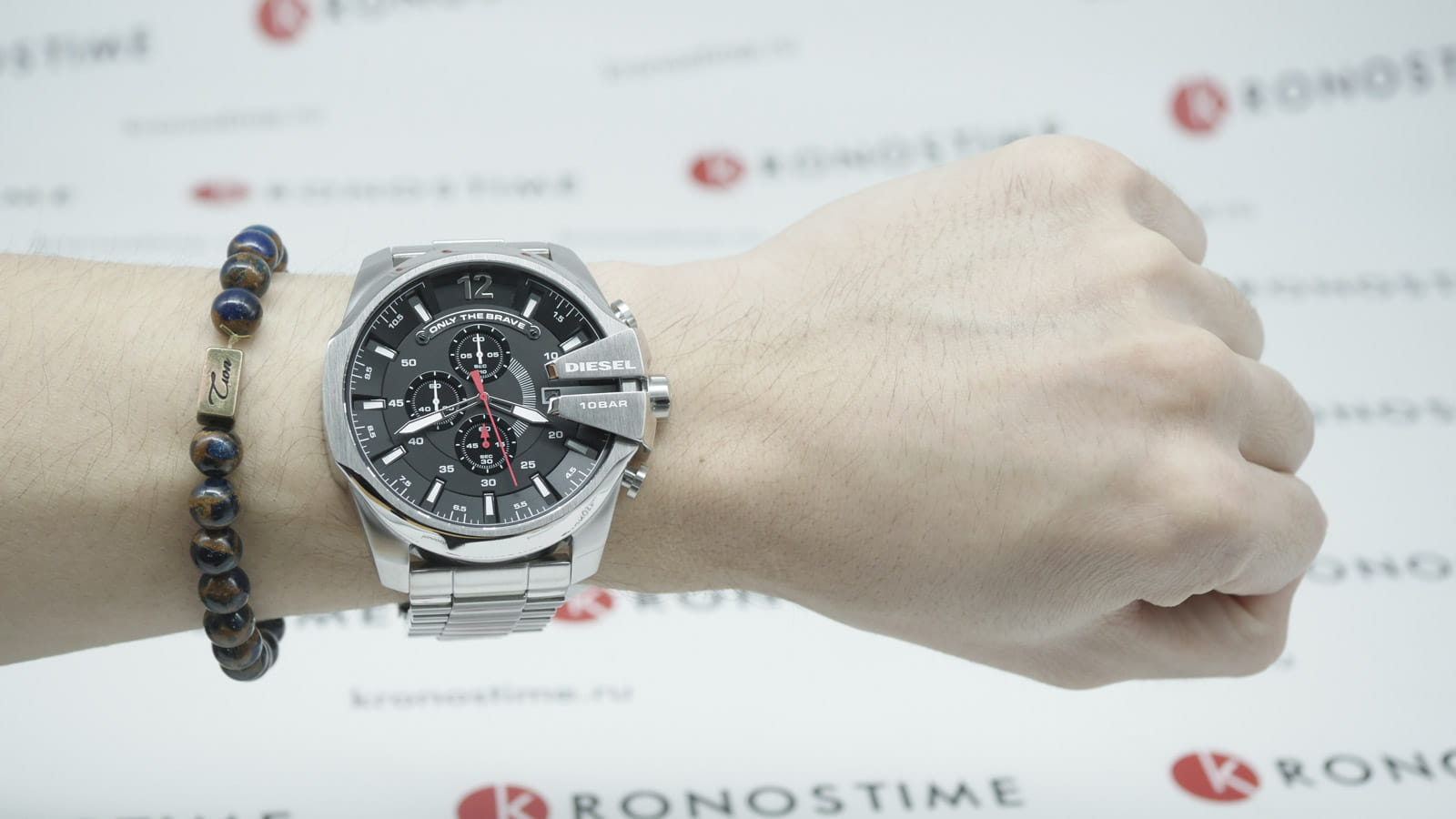 Diesel DZ4308 мужские часы застежка крупным планом